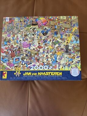 Jan van Haasteren 2000-PC TOY STORE Crowd Scene Collectible 2018 EUC